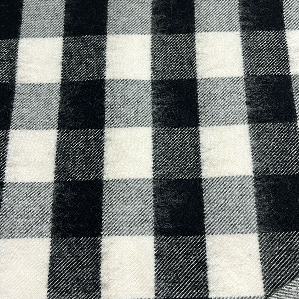 Scarf - Picture 1 of 2